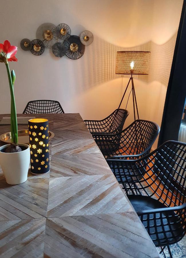 Zentral In Coburg: Exklusive Stadtwohnung - Ideal Fuer Gruppen Exteriör bild